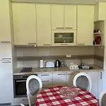 Pinewood Residence Premium Mountain View
